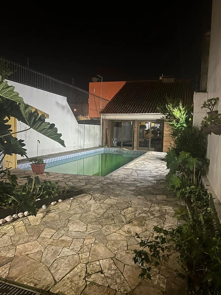 Ampla casa no centro