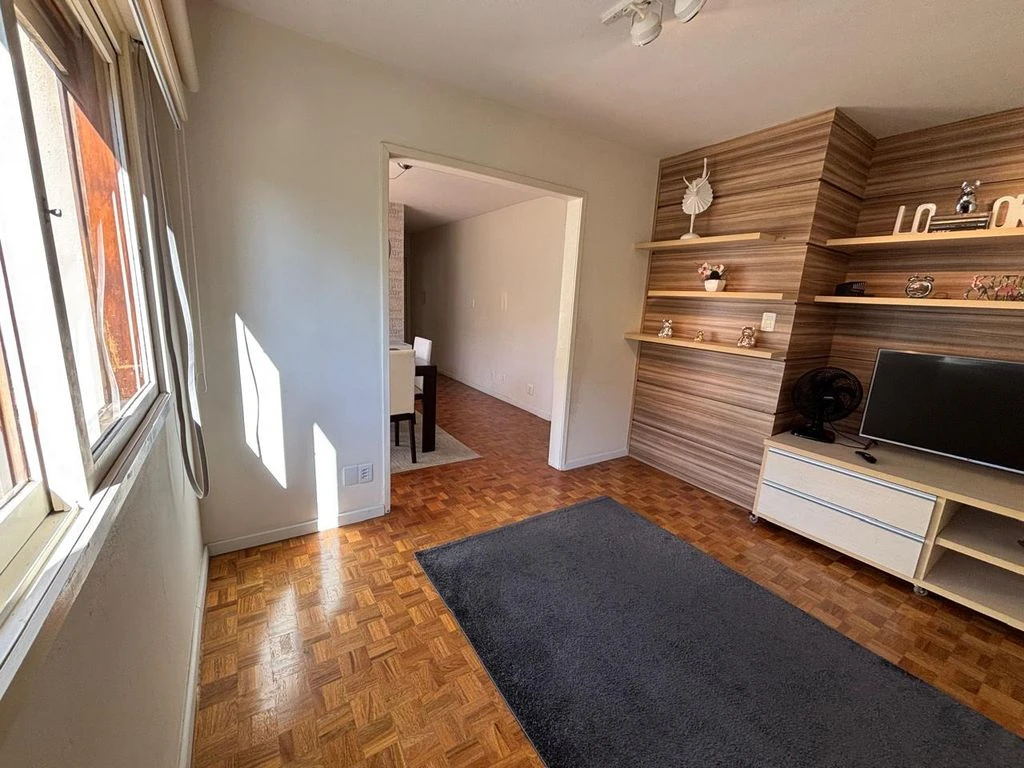 Apartamento próximo a Av. Dom Joaquim.