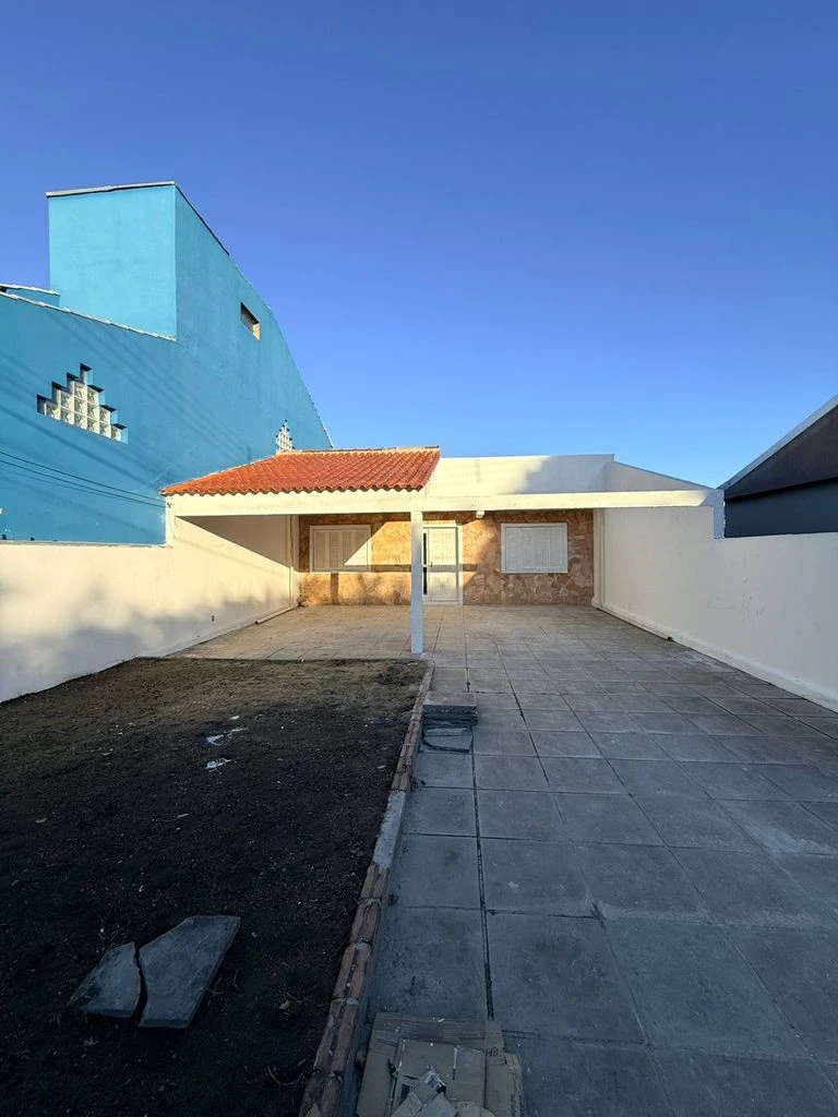 Casa 2 quartos - São Gonçalo